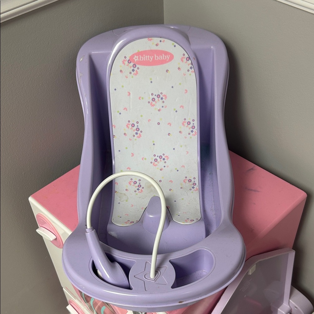American Girl Bitty Baby Purple Doll Bath Seat